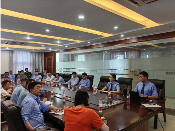 普法活動(dòng)現(xiàn)場(chǎng)